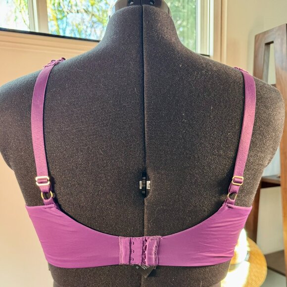 Natori 38DD Underwire Bra Deep Purple Lace Molded Cups Support & Comfort Fit - Picture 2 of 3